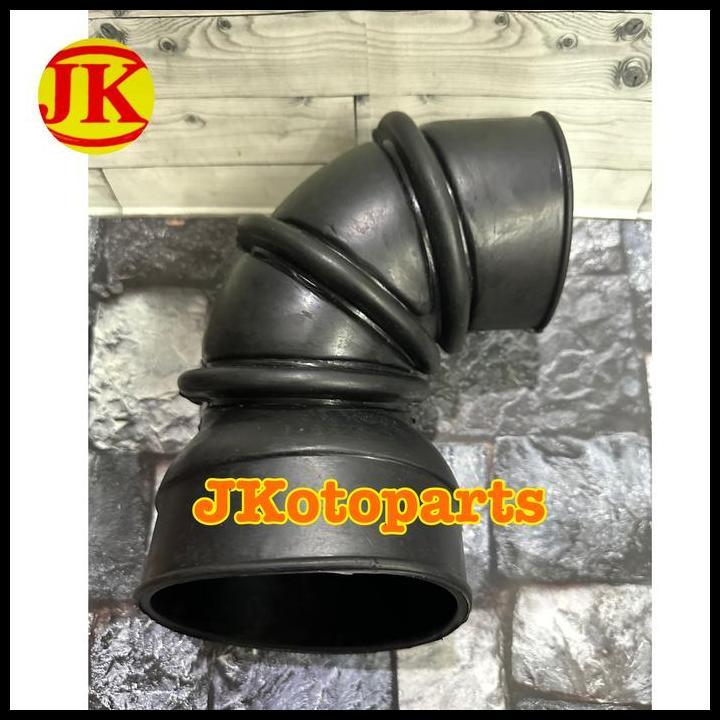 TERMURAH SELANG UDARA NISSAN EURO PK260 PK215