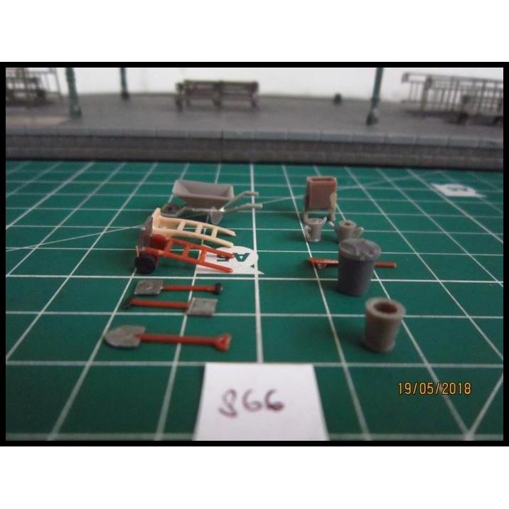 TERBARU FIGURE SKALA 1:87 - 866