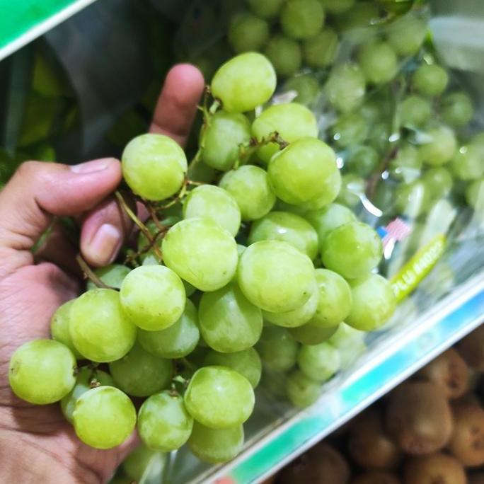 Frutexz- Anggur Hijau Australia Tanpa Biji / Manis Segar / Buah Segar / 500Gram