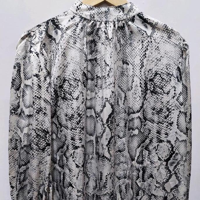 Blouse Hm motif lengan panjang orginal Bunga HS