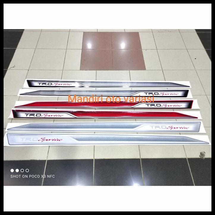 HOT DEAL STIKER BODY SAMPING MOBIL TOYOTA RUSH LAMA