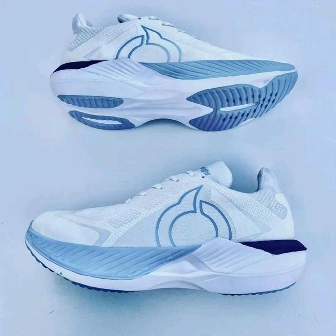 [NEW ARRIVAL] / ORTUSEIGHT SEPATU RUNNING HG 2.0PUTIH BIRU HYPERGLIDE 2.0 HITAM / 2.0 HITAM PUTIH