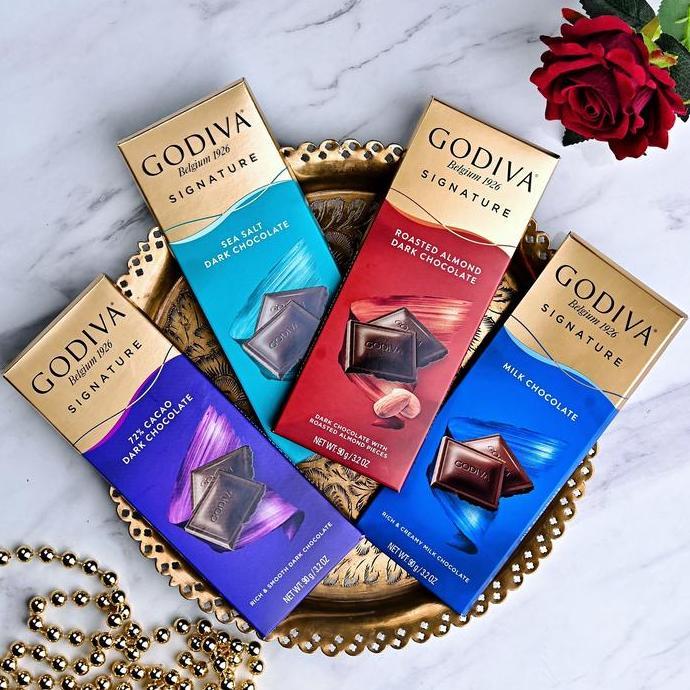 GODIVA Signature Chocolate Tablet