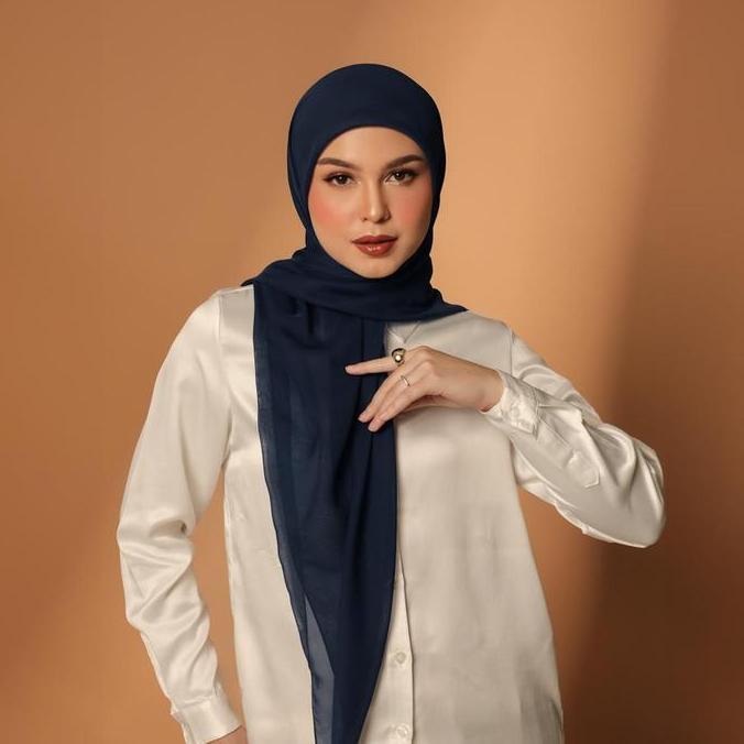 BIA by Zaskia Mecca - Cleora Hijab Polos - Kerudung Segi Empat Paris Japan Premium