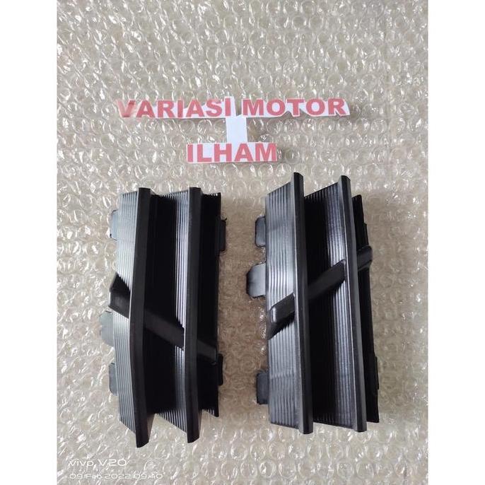 TUTUP BEMPER DEPAN AVANZA XENIA 2019-2020 SATUAN