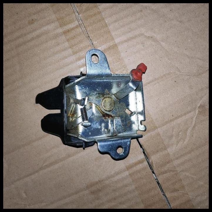 TERBARU DOOR LOCK BAGASI BELAKANG VIOS 