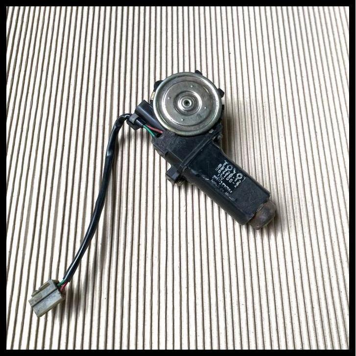 TERBARU MOTOR DINAMO REGULATOR POWER WINDOW NAIK TURUN KACA PINTU BELAKANG KIRI TOYOTA TWINCAM AE92 