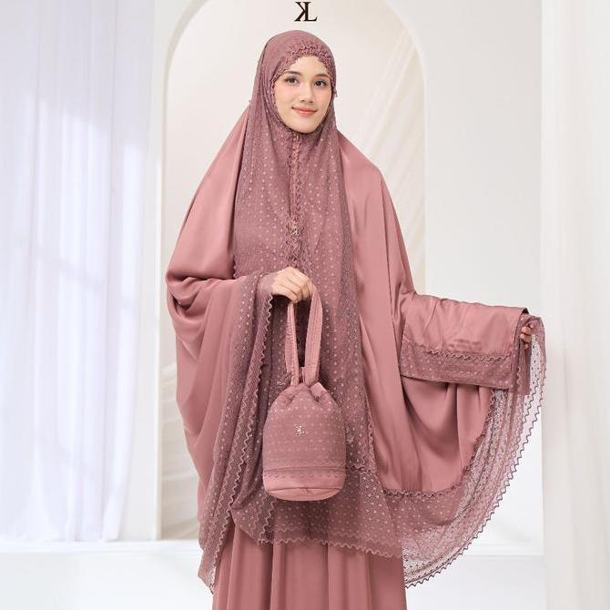 Kallia Label Luma Prayer Robe by Kallia | Mukena Mahar | Packaging with Box