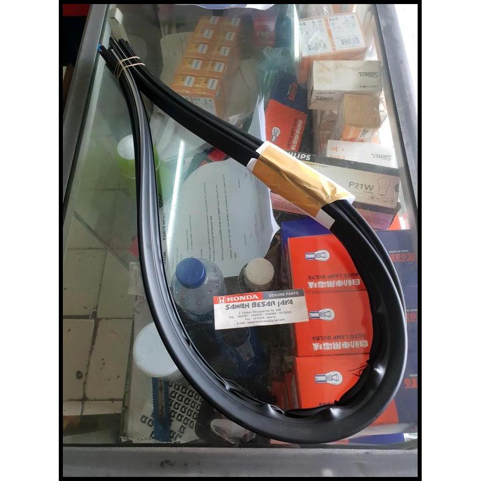 TERMURAH KARET MOLDING LIST LIS KACA DEPAN BAGIAN ATAS HONDA CRV RD GEN.2 2002 2003 2004 2005 2006 O