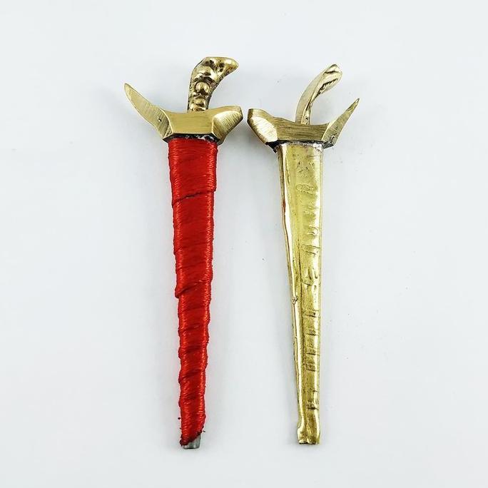 Sepasang Keris Ladrang Mini Rajah Blebet Kain Merah Termurah