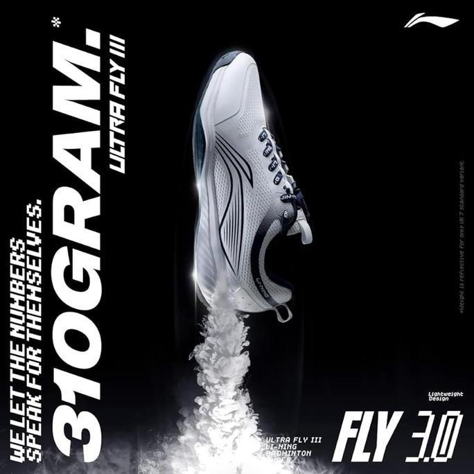 New Sepatu Badminton Lining Ultra Fly III / 3.0 AYTT053 White / Navy