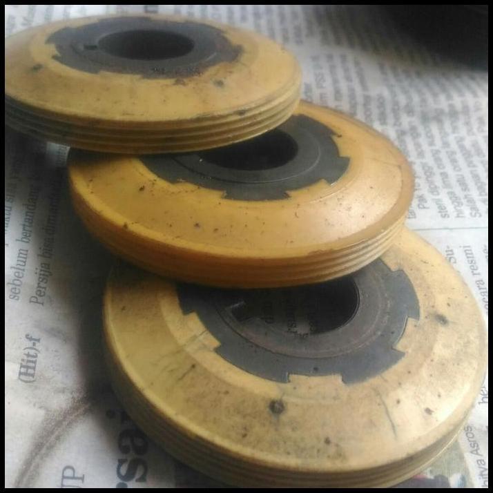 BEST DEAL GIGI POMPA OLI V75 