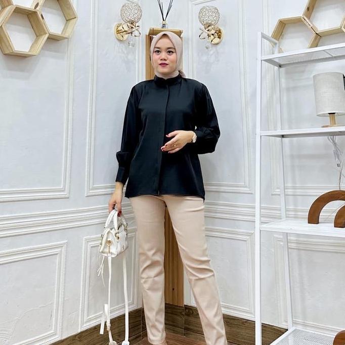 Wkwkwk- Atasan Baju Lengan Panjang  Dewasa Wanita Shakila Spandek Premium Putih Basic Casual Remaja 