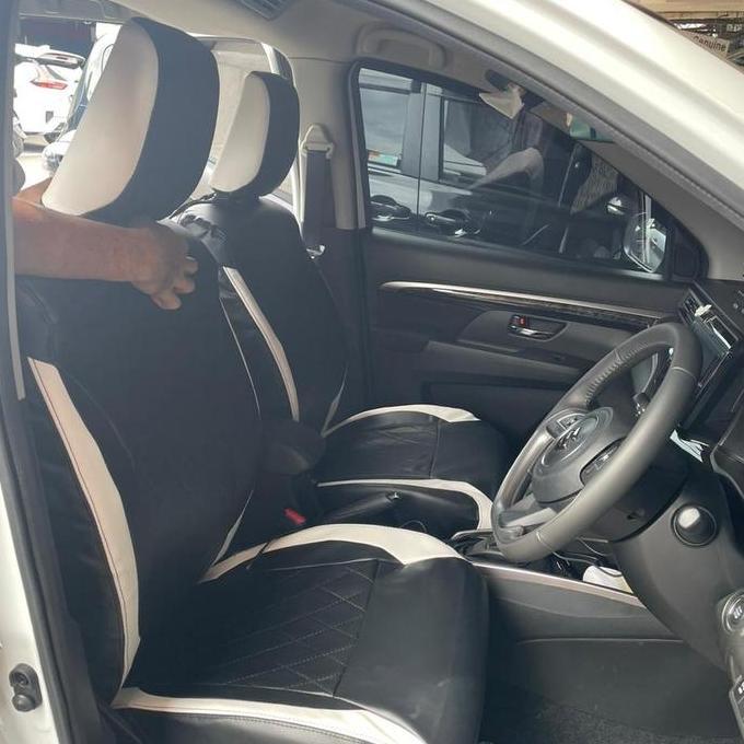 DAXSTORE SARUNG JOK SUZUKI XL7 HYBRID