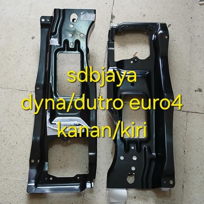 Bracket Dudukan Bemper Bumper Kiri/Kanan Dyna Saurus Hino Dutro Euro 4