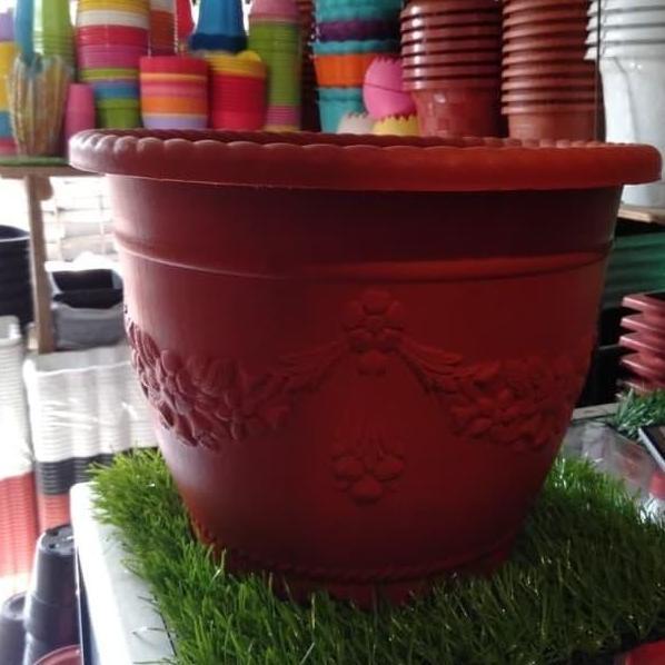 Pot Plastik Motif Bunga Orange Size 35 cm