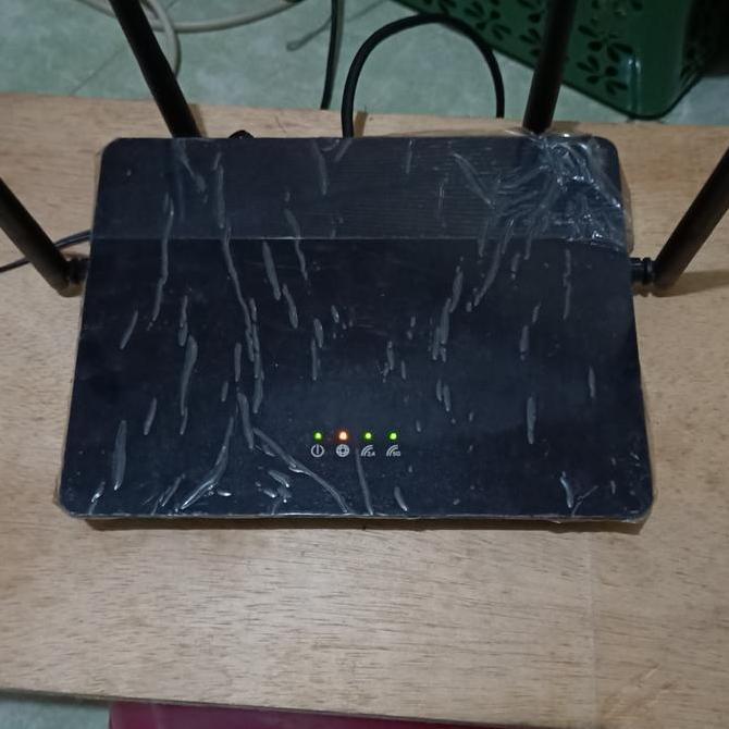 -Link DIR-878 Wireless AC1900 MU-MIMO Gigabit Router DLink DIR878