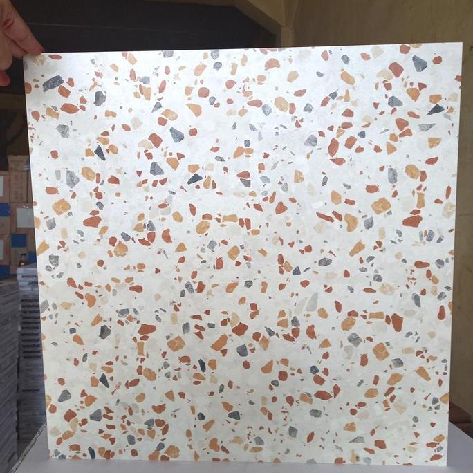 KERAMIK 50X50 TERASO MILAN HABITAT CUTTING PUTIH CREAM MOTIF murah