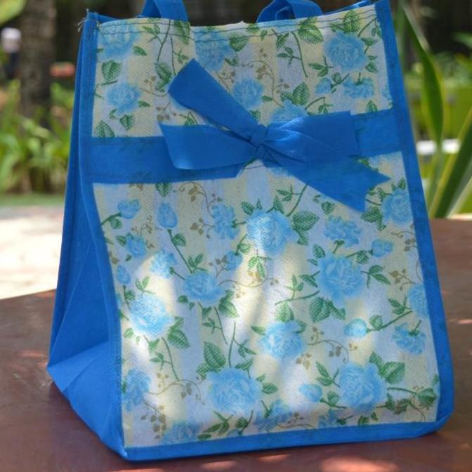 Tas hajatan pita kotak nasi 18 x 18