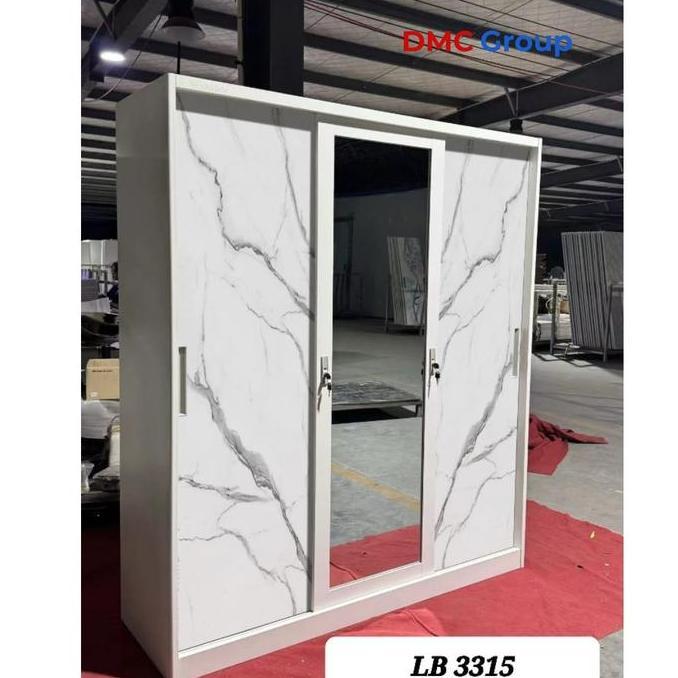Lemari Baju 160 sliding Lemari Pakaian 3 Pintu Lemari Plat Besi sliding kaca