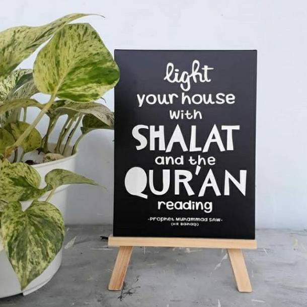 Hiasan meja shabby chic minimalis, hiasan rak dinding islami