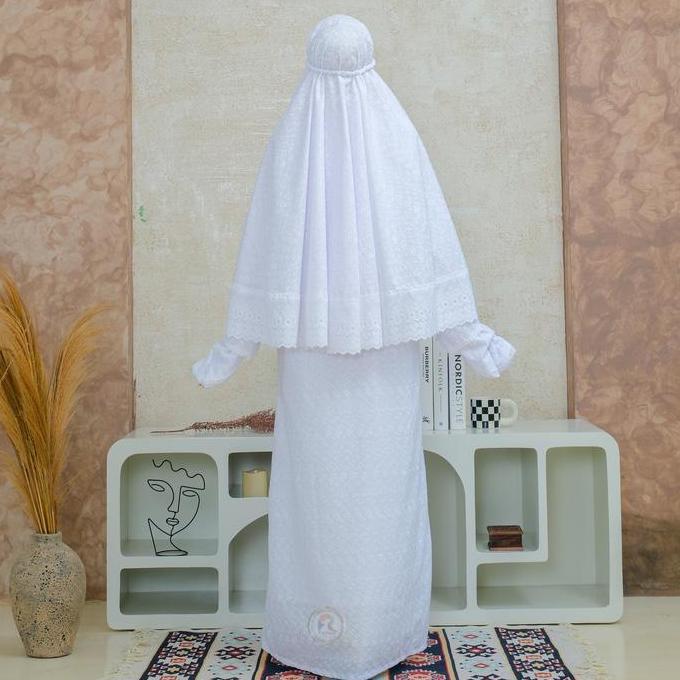 Gamis Umroh Putih Katun Jepang Perlengkapan Umroh Wanita Terbaru Raisma