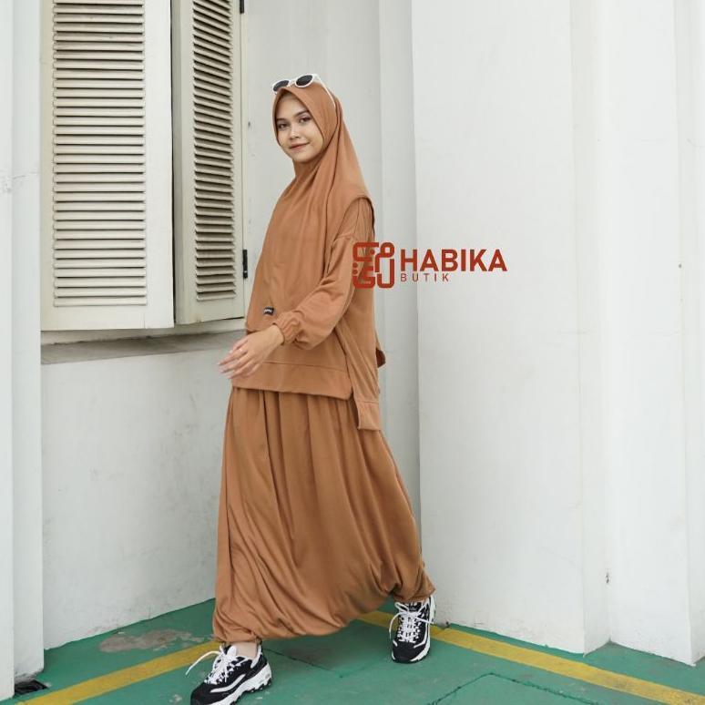 CUCI GUDANG Setelan Kaos Olahraga wanita kaos+rok celana 1 set Lengan Panjang syari bahan double sup