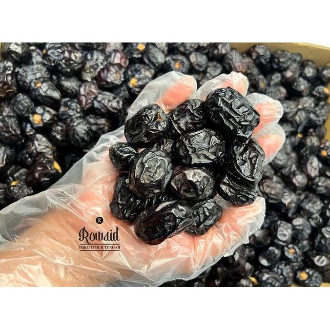 KURMA AJWA AL MADINAH KURMA NABI 5KG (Perbox)