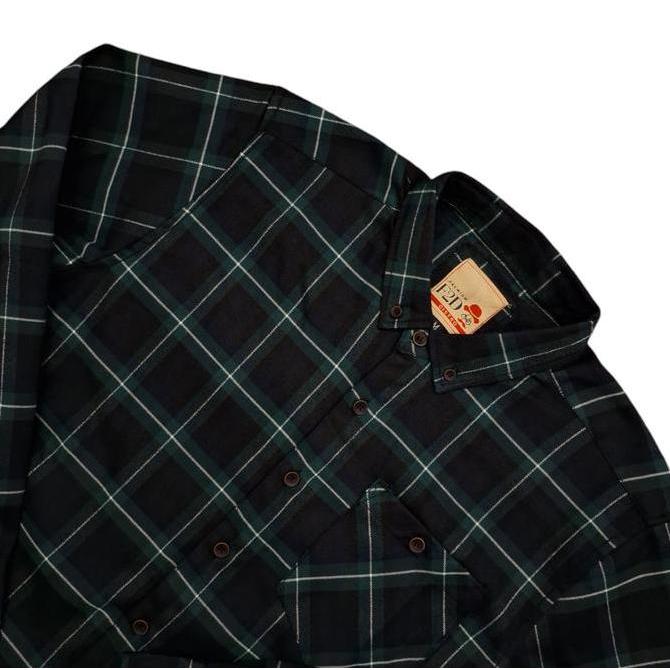 Kemeja Flanel Pria Brand F2D Distro Lengan Panjang Motif Garis Kotak Slimfit 1017 Casual