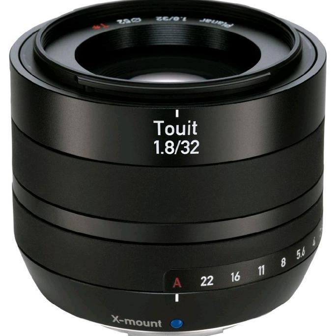 LENSA ZEISS TOUIT 32MM F/1.8 (FUJIFILM X-MOUNT)