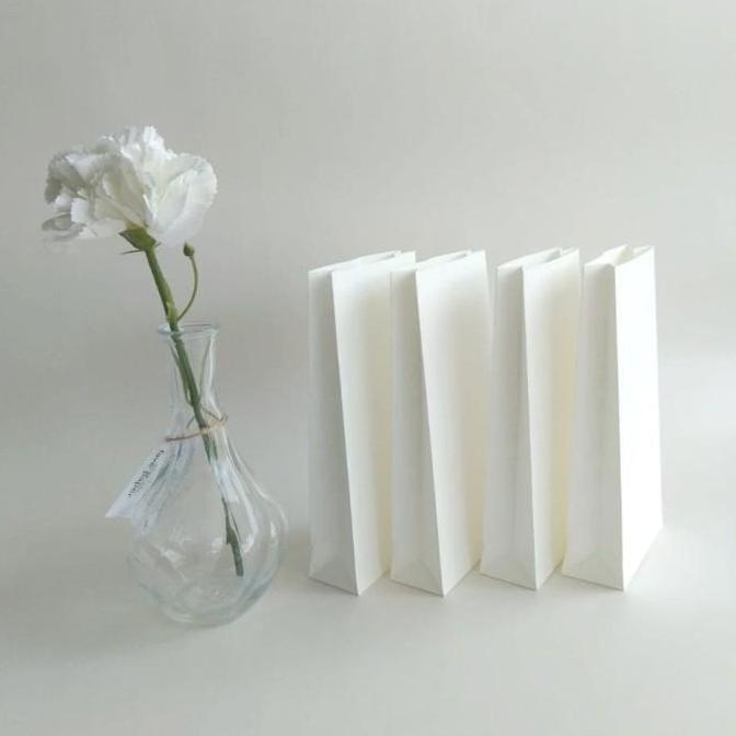 BASIC PAPERBAG PREMIUM WHITE: SMALL (S) WHITE SAMSON 140gr