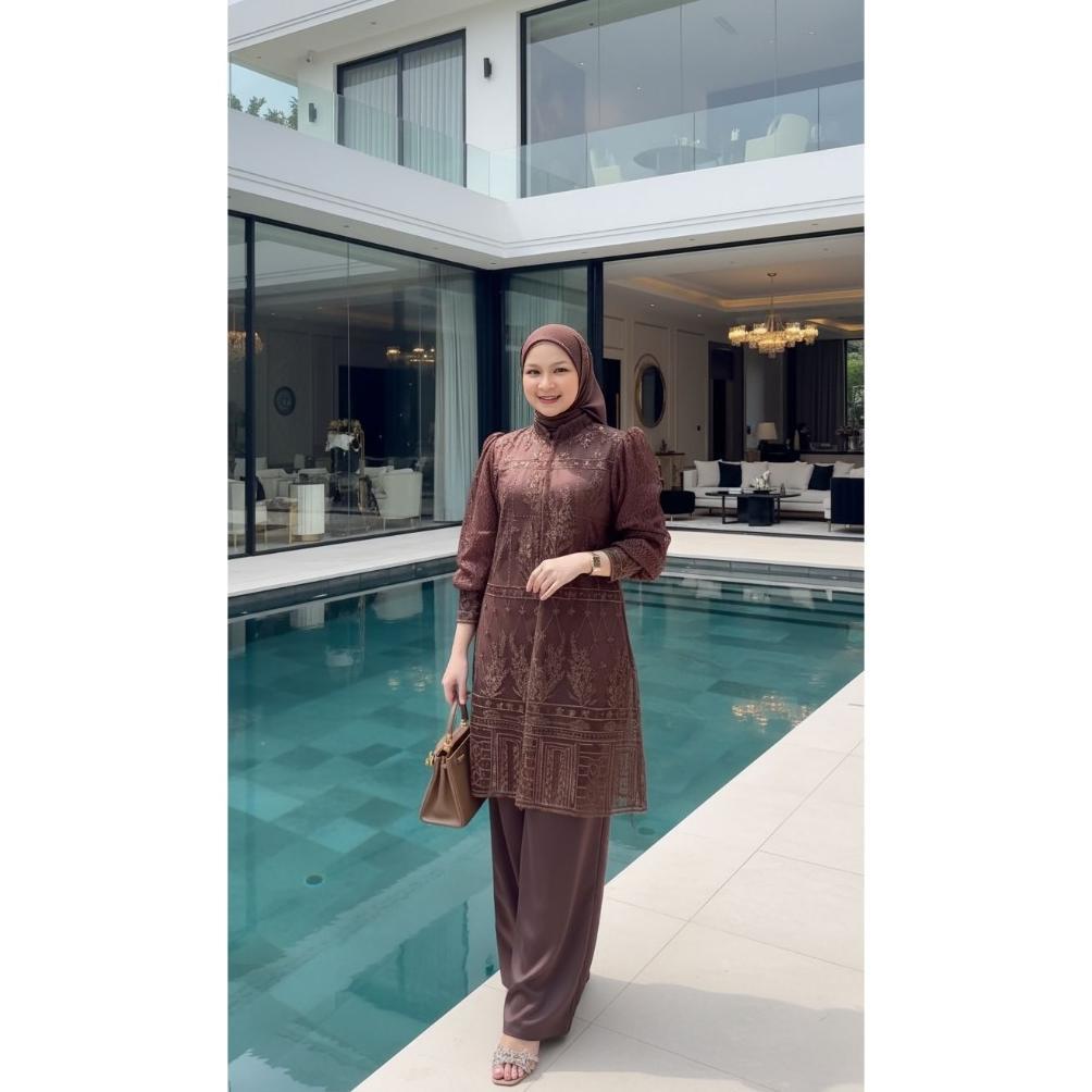 BIG PROMO GYO PREMIUM INNER OUTER BURGUNDY SETELAN WANITA SAKURA ONE SET MOTIF TILE BROKAT TUNIK PES