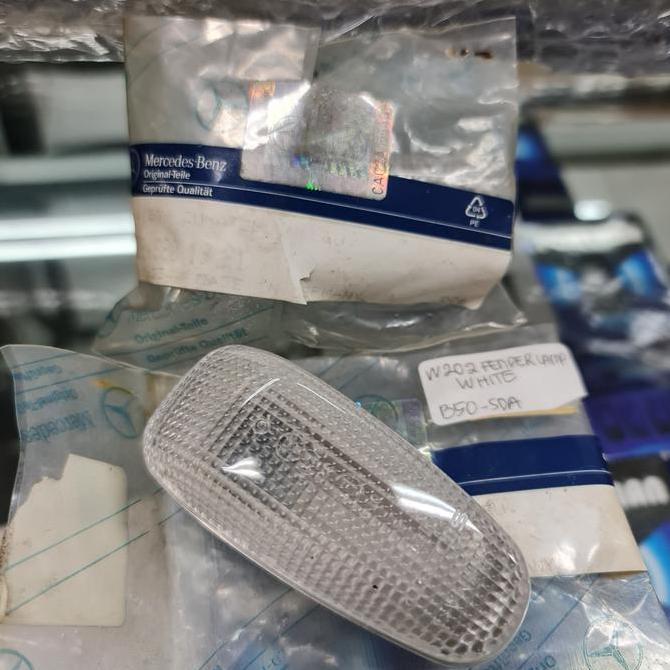 TERBARU - Mercedes Benz Fender Lamp Putih W202 Original 100% untuk Mobil Mercedes Benz W202
