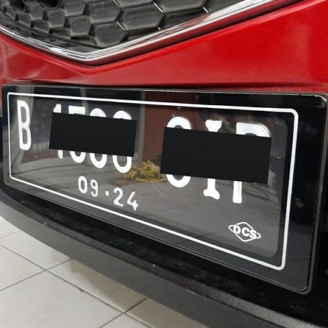 pengiriman cepat Harga Sepasang Dudukan Plat Mobil Nomor Wadah Bracket Plat Mika Akrilik Mica Acryli