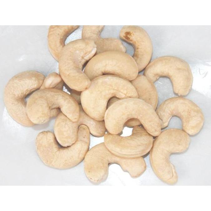 Kacang Mede / Mete Jumbo Sulawesi Mentah 1Kg
