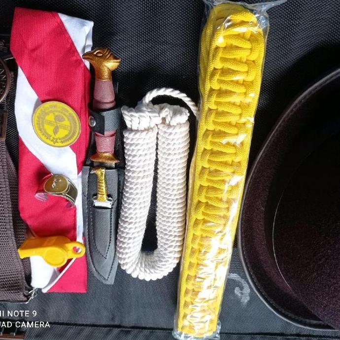 Paket atribut pramuka PENEGAK Putri 9 barang