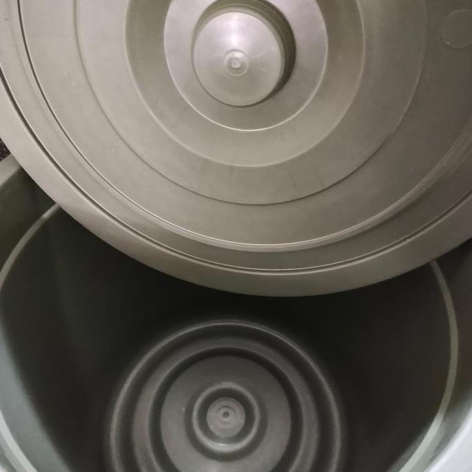 Ready  EMBER - EMBER 50 LITER PLASTIK - EMBER TUTUP