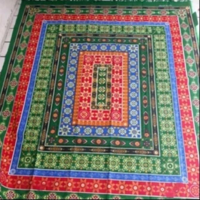 KARPET PERMADANI 2,4 m x 2 m