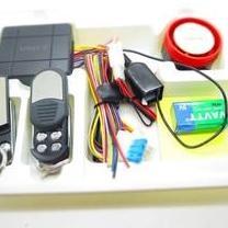 ALARM MOTOR + REMOTE Vinyx + baterai