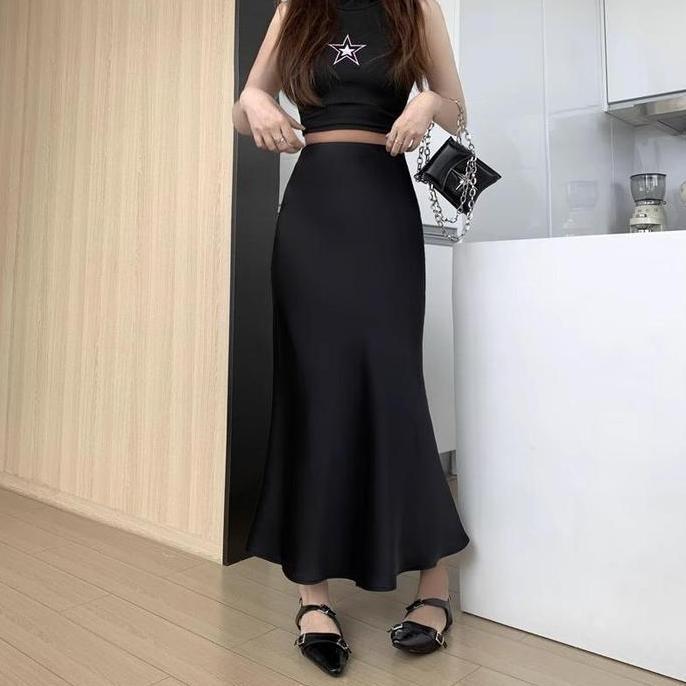 #LOVELIA Rok Satin Silk Duyung Pinggang Tinggi Resleting SeksiAcetic Satin skirt Satin fishtail over