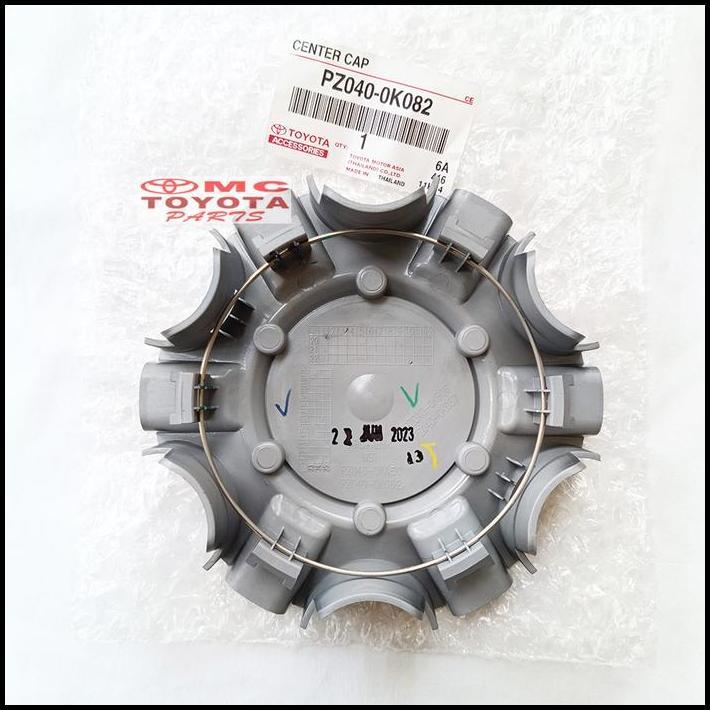 BEST DEAL TUTUP DOP RODA TRD TOYOTA FORTUNER VNT TRD 2012-2015 ORIGINAL PZ040-0K082 DOP RODA TENGAH 