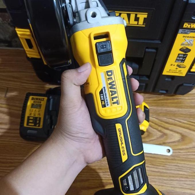Miliki Mesin Gerinda Baterai Dewalt Dcg405 Cordless Grinder Dcg 405 20Volt
