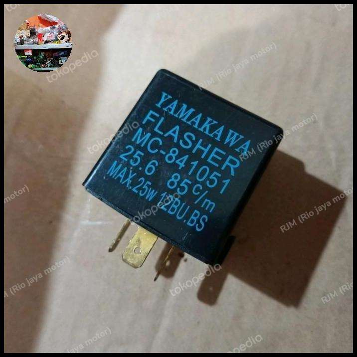 TERLARIS FLASHER UNIVERSAL KAKI 3 24V 
