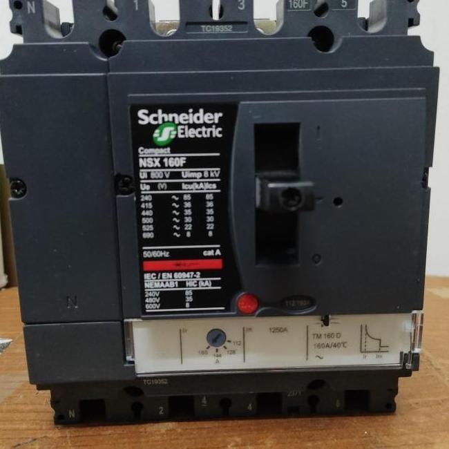 Promo MCCB CIRCUIT BREAKER NSX160F 4P 160A NSX160F 4POLE 4P 160A TM160D Diskon