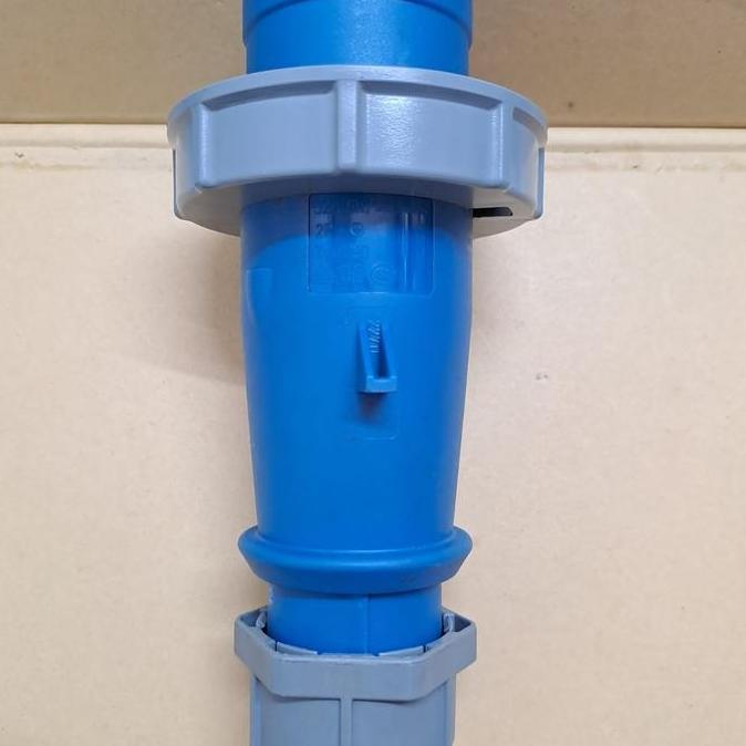 BEBAS ONGKIR - MENNEKES plug steker type 290 IP 67 32A 3P..Mennekes 290 plug steker  32A 2P+E IP67
