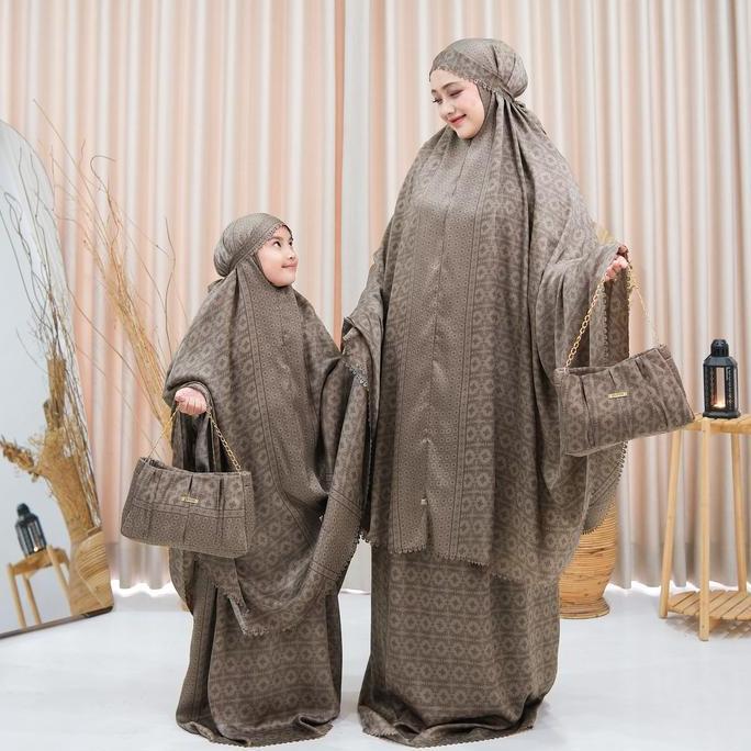 Gwenza - Mukena Couple - Exclusive Sonya Fatmala