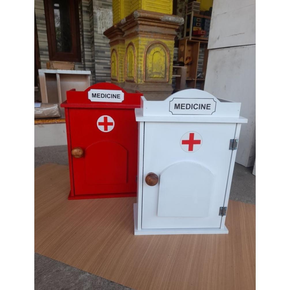 BEST SELLER KOTAK OBAT P3K KAYU ESTETIK - LEMARI MEDIS GANTUNG DINDING MINIMALIS - KOTAK PENYIMPANAN