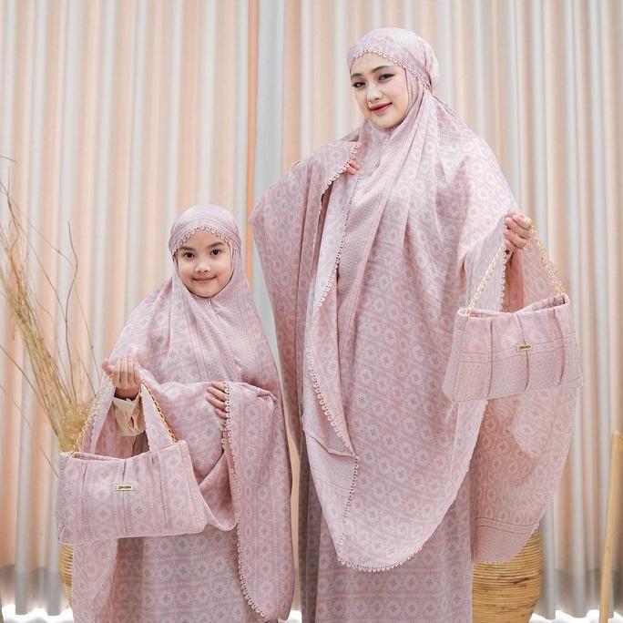 Gwenza - Mukena Couple - Exclusive Sonya Fatmala