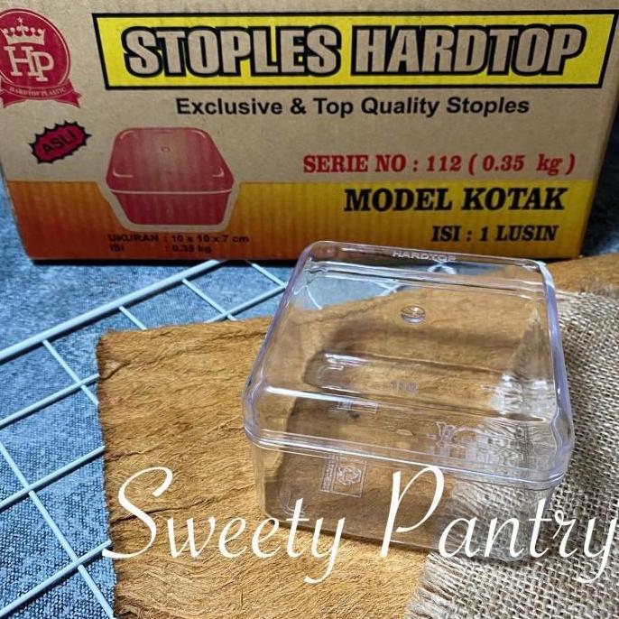 Toples kue kering hardtop 112 persegi ukuran 10x10x7cm