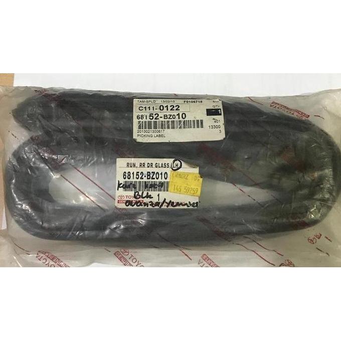 GRATIS ONGKIR - Karet List Kaca Pintu Mobil Toyota Avanza/Daihatsu Xenia BLK LH 68152-BZ010-001 Asli